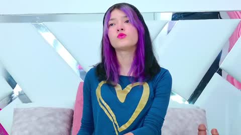 Snapshot of alliciakim chatting on January 26, 7:09 pm Allicia online show from January 26, 7:09 pm