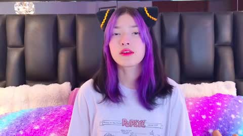 Snapshot of alliciakim chatting on February 3, 7:10 pm Allicia online show from February 3, 7:10 pm