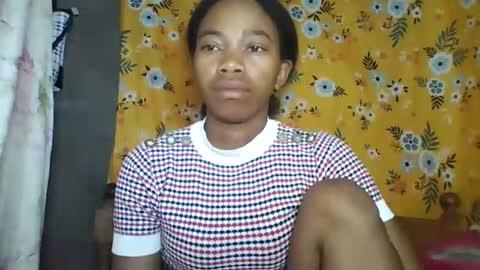 alliciax632770q online show from April 22, 2:07 pm