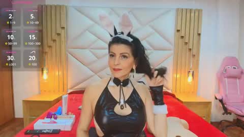 Aliie  online show from October 18, 11:11 am