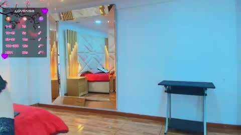 Aliie  online show from November 26, 12:06 pm