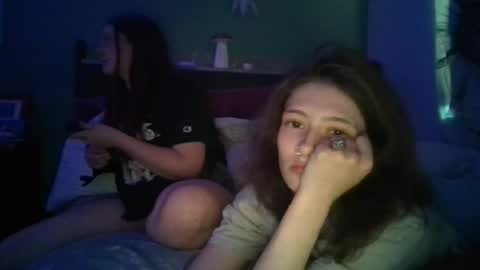Snapshot of allie_winters18 chatting on July 8, 3:00 am Allie Winters online show from July 8, 3:00 am