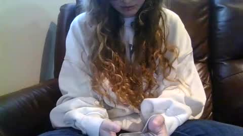 Snapshot of alliebearx chatting on November 26, 7:37 pm alliebearx online show from November 26, 7:37 pm