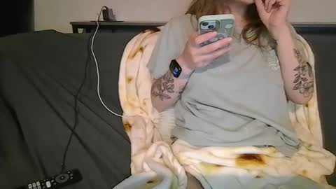 Snapshot of alliebearx chatting on May 30, 5:26 am alliebearx online show from May 30, 5:26 am