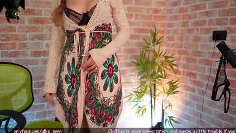 Allie online show from January 16, 8:00 am