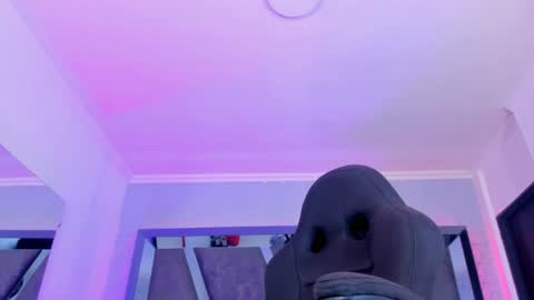    online show from January 31, 4:59 pm