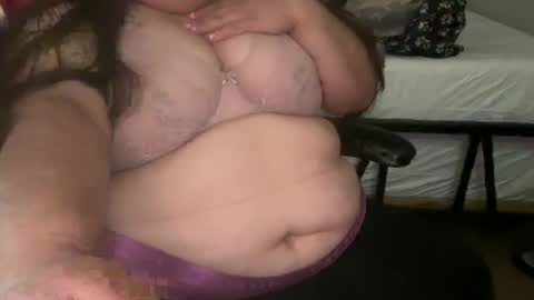 Alli online show from June 26, 9:52 pm