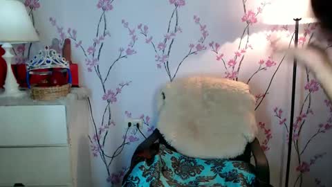 Allirah online show from February 20, 8:25 pm