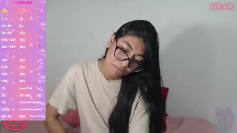 Nana online show from October 17, 8:50 am