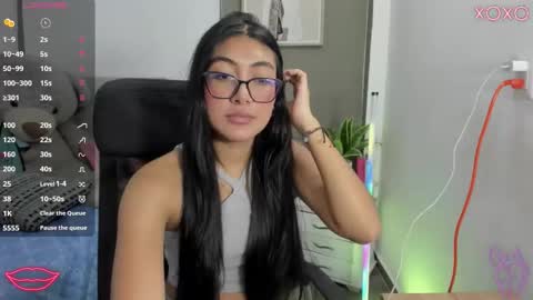 Nana online show from November 28, 2:03 am