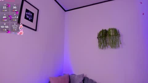 Allison online show from February 24, 1:02 am