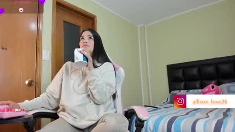 allison online show from October 23, 12:04 pm