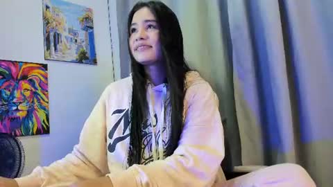 Snapshot of allison_love chatting on June 14, 12:19 am allison online show from June 14, 12:19 am