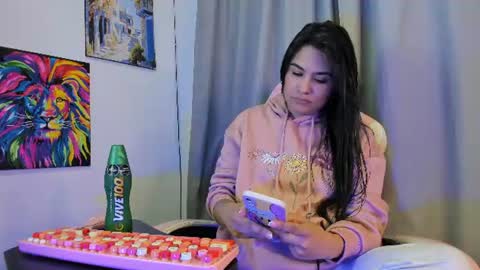Snapshot of allison_love chatting on July 10, 12:04 am allison online show from July 10, 12:04 am
