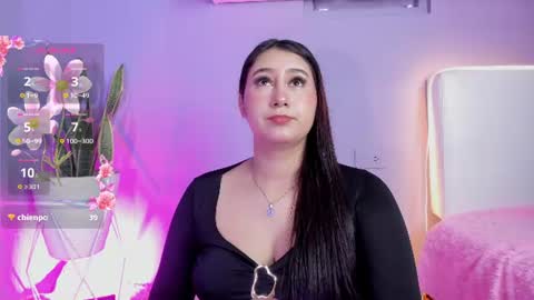 Snapshot of allison_peach chatting on June 22, 8:50 pm Alisson online show from June 22, 8:50 pm