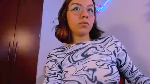 allison_starmodel online show from March 28, 11:59 pm
