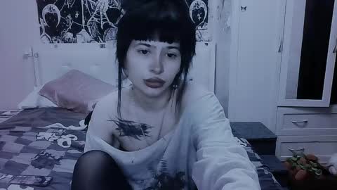 Alis online show from May 22, 5:51 pm