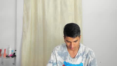 AllisonJustin online show from January 9, 3:26 am