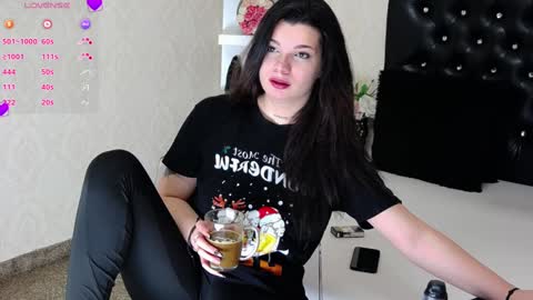 Deea online show from February 5, 8:25 pm