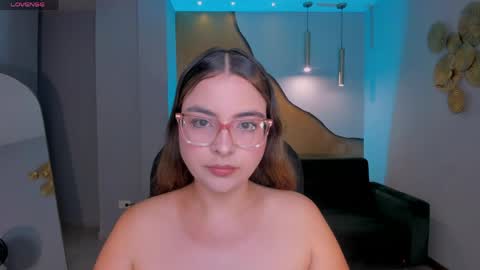 Allison Rogers online show from April 1, 3:40 am