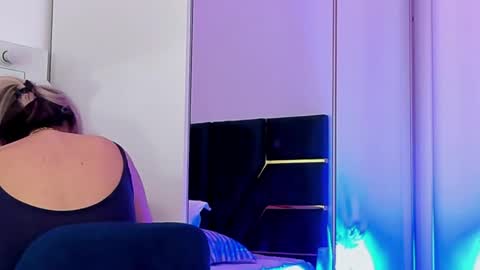 AllisonSweetie online show from April 21, 10:43 am