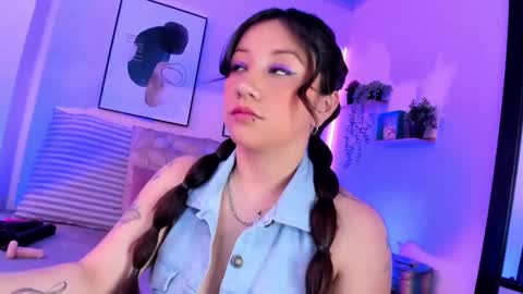 Snapshot of allissax chatting on January 18, 8:09 pm Aleja online show from January 18, 8:09 pm