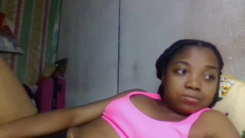 Snapshot of allizida01 chatting on June 1, 11:56 am allizida01 online show from June 1, 11:56 am