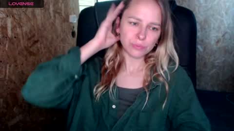 alllexandra online show from July 31, 10:25 am