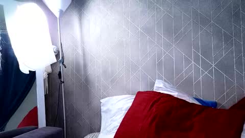 Snapshot of alluregolden chatting on November 24, 1:49 am Alluregolden online show from November 24, 1:49 am