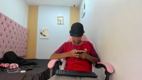 alluringangel01 online show from November 28, 4:15 am