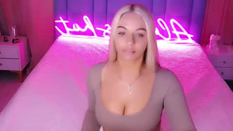 AlwaysHot online show from November 30, 2:37 am