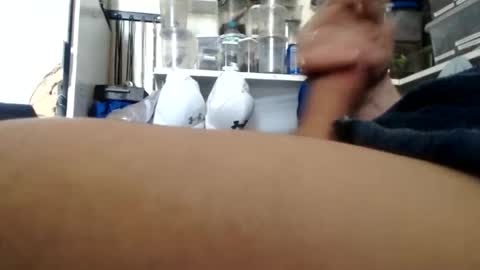 allwolf0323 online show from January 7, 10:12 pm