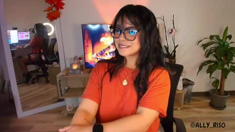 Ally  help me reach 100 satisfaid online show from November 5, 1:49 am