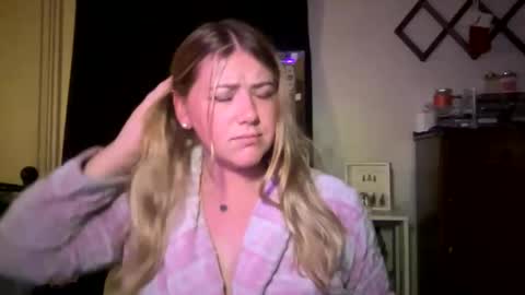 allyanalangel online show from November 23, 6:46 am