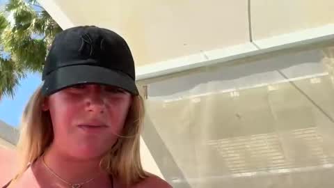 allyanalangel online show from April 20, 9:16 pm