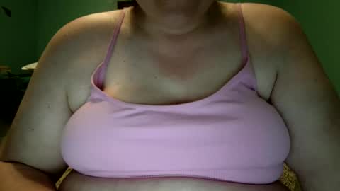Snapshot of allycatpurrs123 chatting on July 11, 9:45 am allycatpurrs123 online show from July 11, 9:45 am