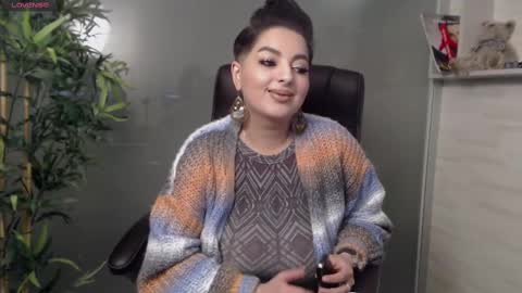 Snapshot of allyiah chatting on February 20, 9:31 pm         online show from February 20, 9:31 pm