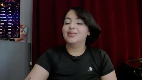 Snapshot of allyiah chatting on November 24, 9:36 pm online show from November 24, 9:36 pm