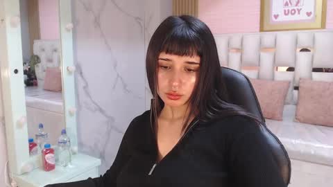 Snapshot of allyssa_bellini_s chatting on September 22, 8:22 pm Allysa online show from September 22, 8:22 pm