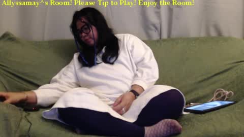 Allyssamay online show from January 12, 3:28 am