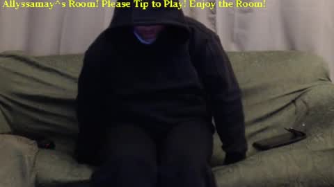 Allyssamay online show from January 15, 6:01 am