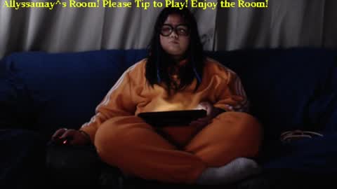 Allyssamay online show from January 21, 7:37 am