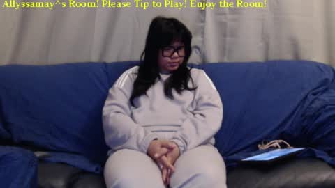 Allyssamay online show from January 26, 6:28 am