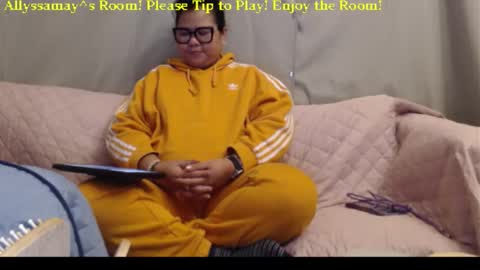 Allyssamay online show from November 18, 3:23 am