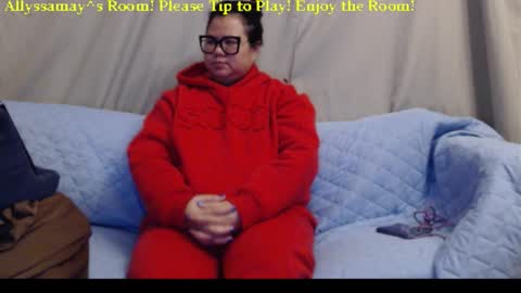 Allyssamay online show from February 7, 5:44 am