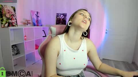 alma_jons online show from September 19, 11:49 pm