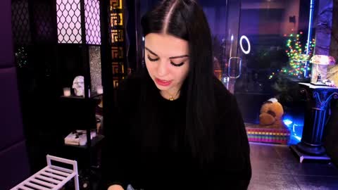 Alma online show from December 22, 9:44 am