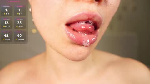 Snapshot of alma_yammy chatting on December 22, 11:44 am Alma online show from December 22, 11:44 am