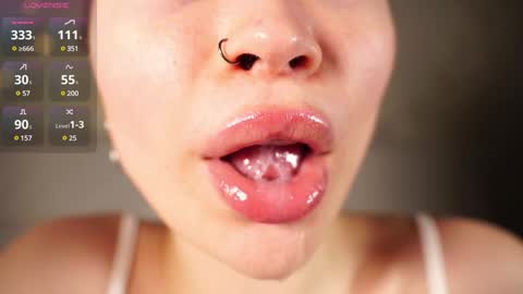 Snapshot of alma_yammy chatting on January 19, 4:36 pm Alma online show from January 19, 4:36 pm