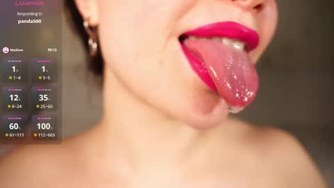 Snapshot of alma_yammy chatting on February 23, 8:00 pm Alma online show from February 23, 8:00 pm